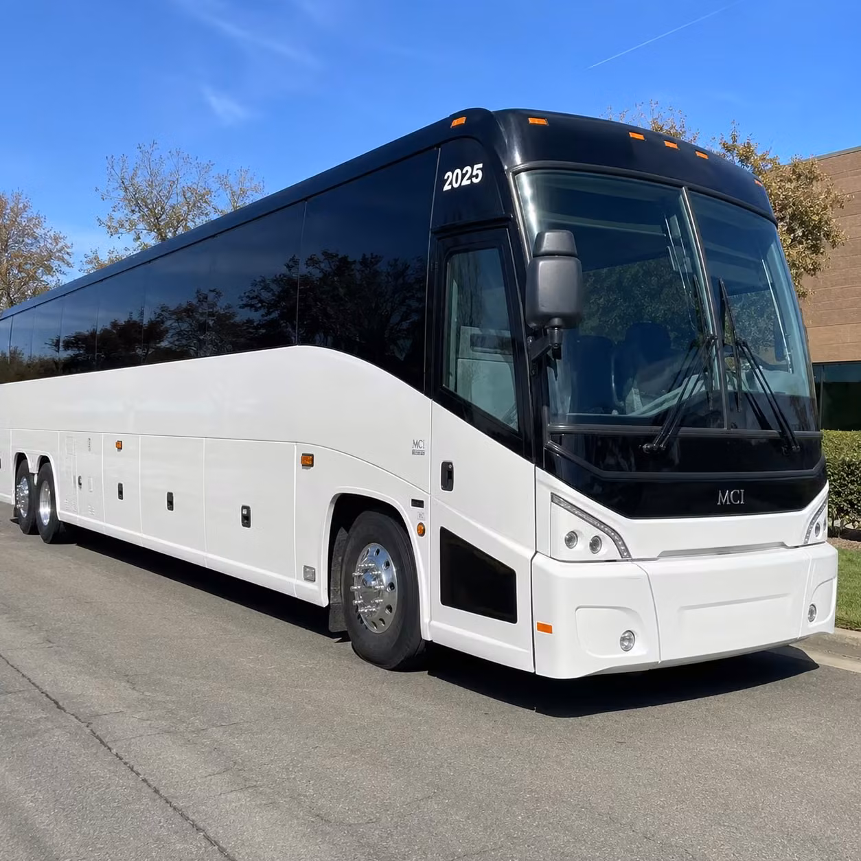 bok center and tulsa venue concert shuttles from broken arrow