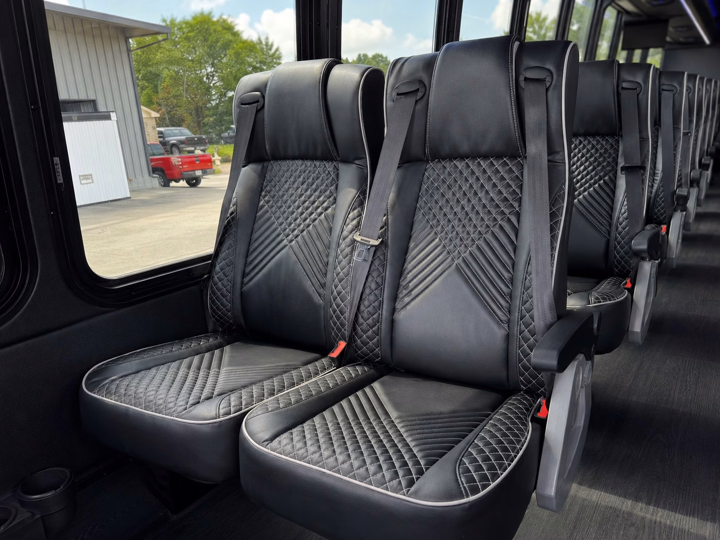broken arrow charter bus rentals for school field trips