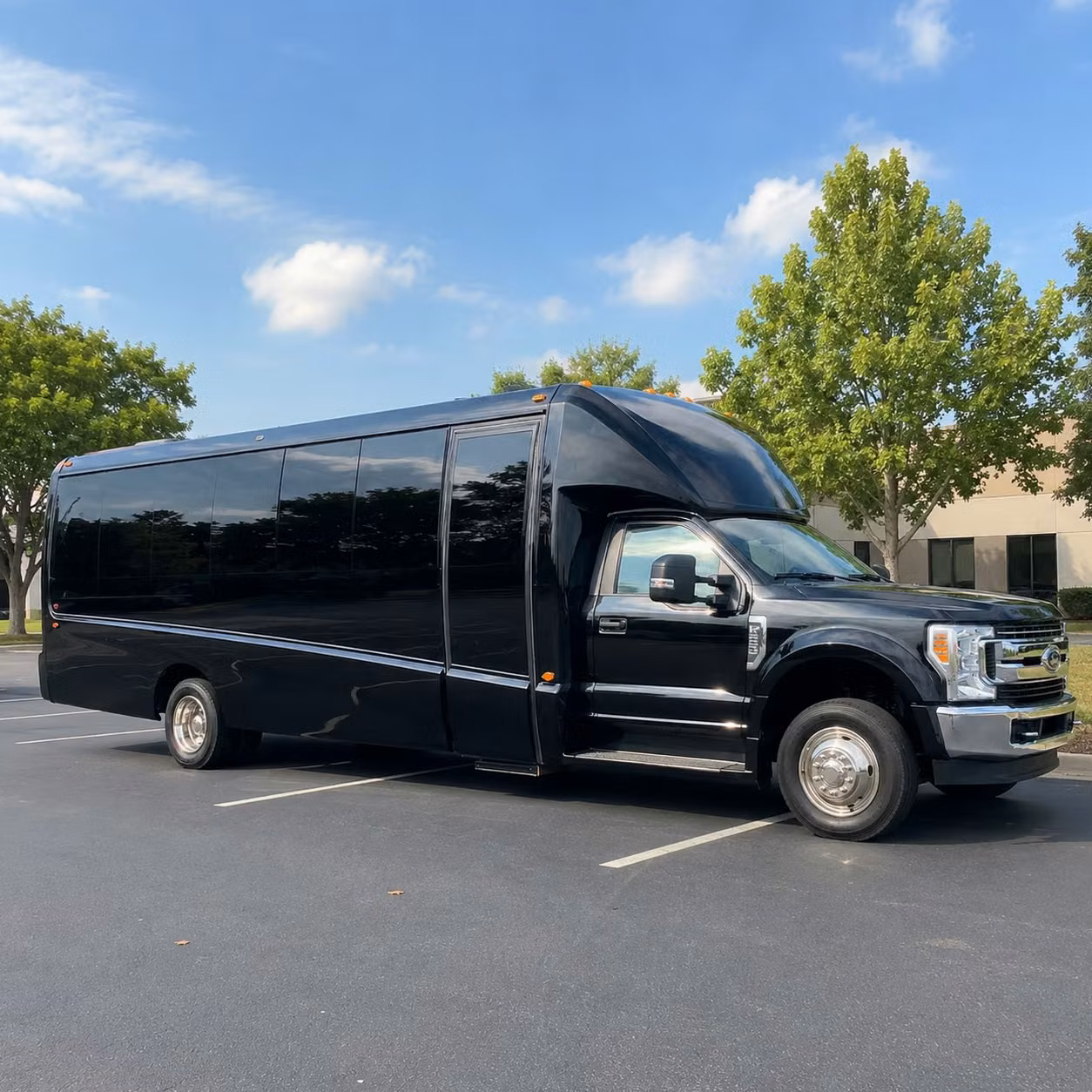 minibus rentals for broken arrow youth groups visiting local destinations